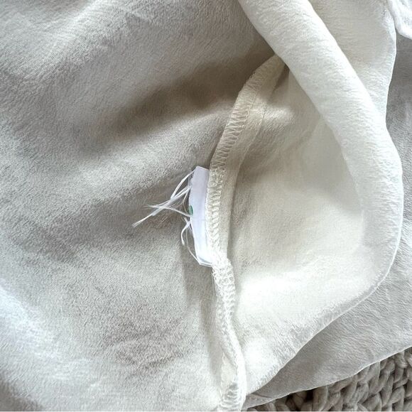 J Crew Boho SILK Delicate Embroidered V Neck Long Sleeve Boho Chic Blouse Size M - Picture 15 of 15